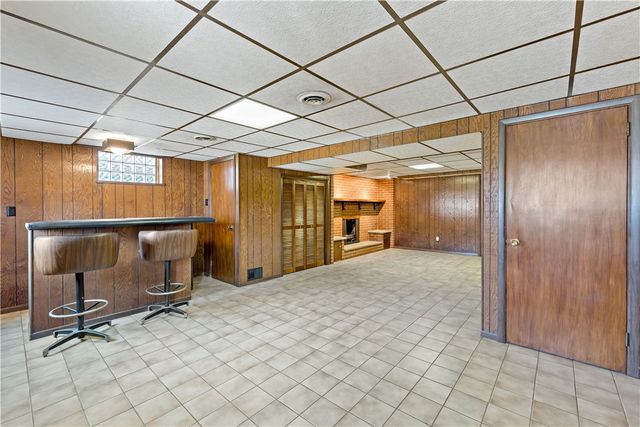 220 Mcclelland Rd, North Strabane, PA 15317