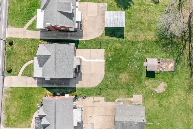 220 Mcclelland Rd, North Strabane, PA 15317