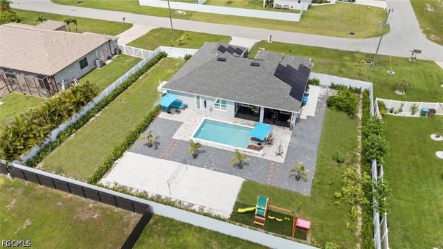 144 NW 7th PL, Cape Coral, FL 33993