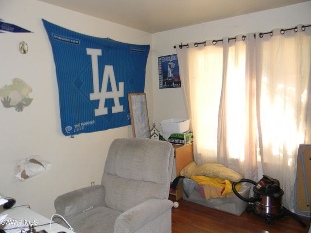 43516 E 32nd Street, Lancaster, CA 93535