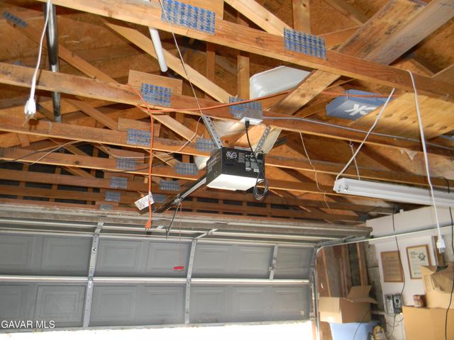 43516 E 32nd Street, Lancaster, CA 93535