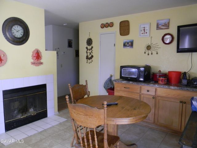 43516 E 32nd Street, Lancaster, CA 93535