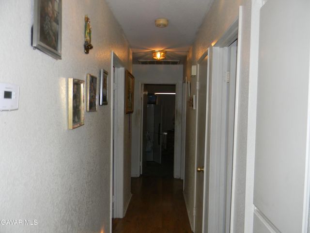 43516 E 32nd Street, Lancaster, CA 93535