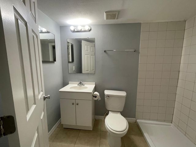 6346 NEWTOWN CIRCLE 46A3, Tampa, FL 33615