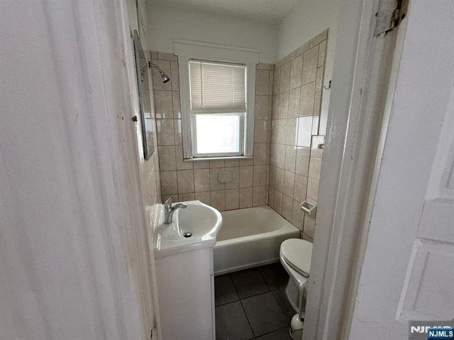 365 Harding Avenue, Clifton, NJ 07011