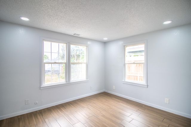 818 W Sweet Avenue W, Visalia, CA 93291