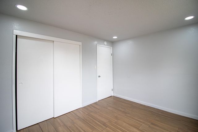 818 W Sweet Avenue W, Visalia, CA 93291