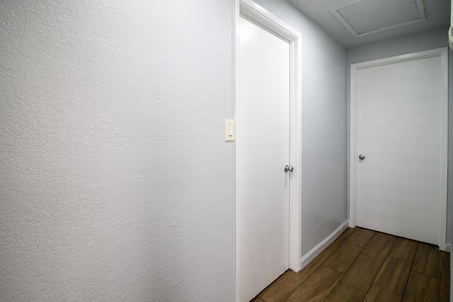 818 W Sweet Avenue W, Visalia, CA 93291