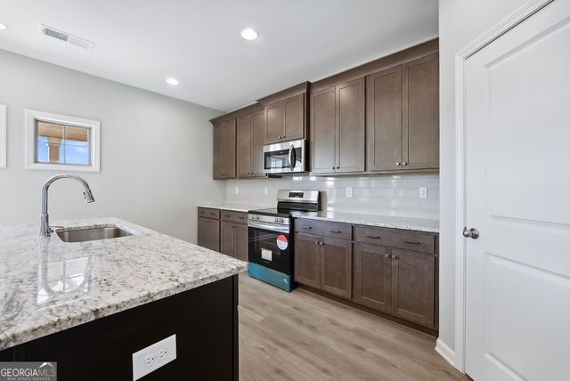 986 Hines Road 9, Lagrange, GA 30241