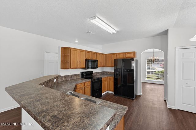 9215 HAWKS HAVEN Court, Jacksonville, FL 32222