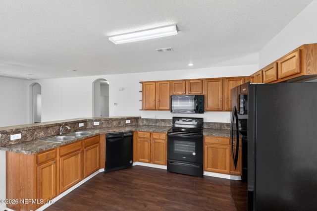 9215 HAWKS HAVEN Court, Jacksonville, FL 32222