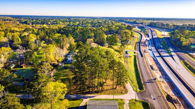 400 Hickory Street, Cleveland, TX 77328