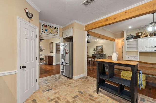 13 William Oaks Dr., Hattiesburg, MS 39402
