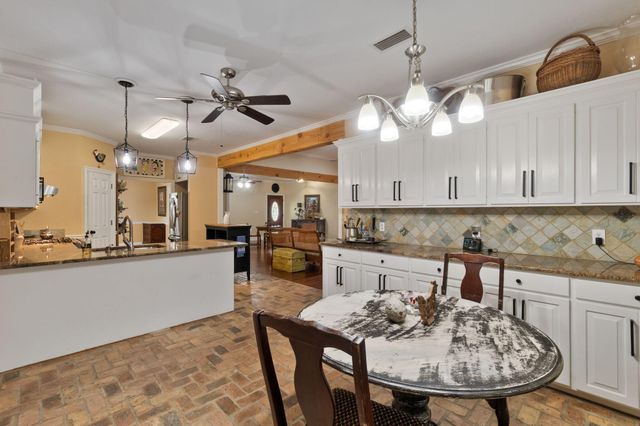 13 William Oaks Dr., Hattiesburg, MS 39402