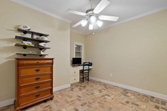 13 William Oaks Dr., Hattiesburg, MS 39402