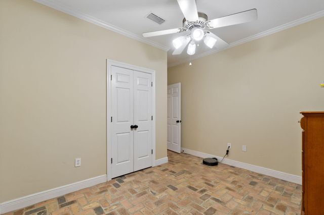 13 William Oaks Dr., Hattiesburg, MS 39402