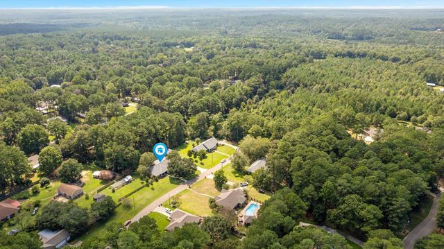 13 William Oaks Dr., Hattiesburg, MS 39402