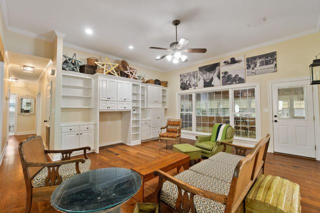 13 William Oaks Dr., Hattiesburg, MS 39402