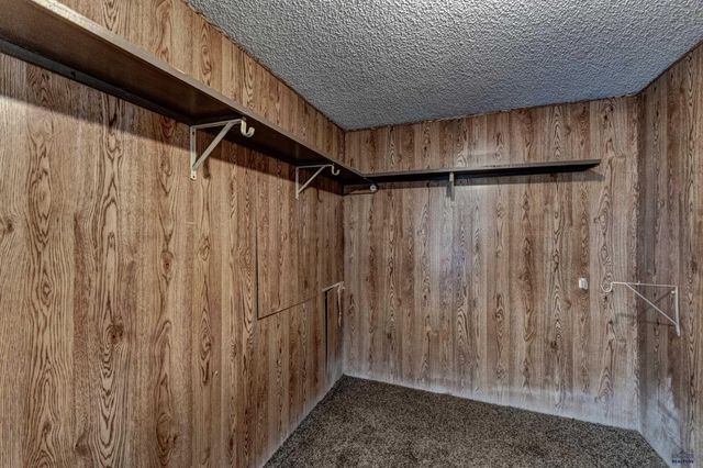 3716 CHIEF DR, Rapid City, SD 57701