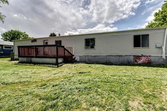 3716 CHIEF DR, Rapid City, SD 57701