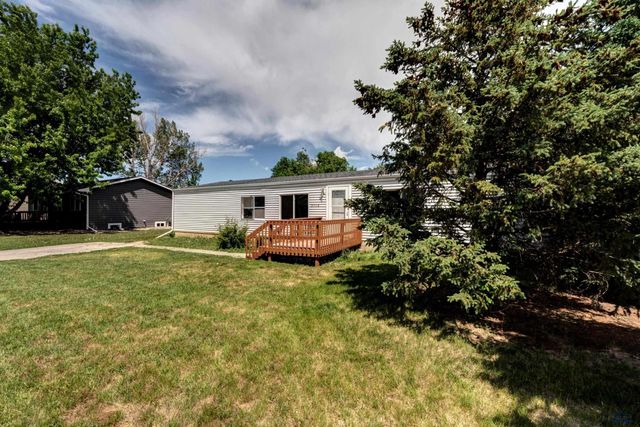 3716 CHIEF DR, Rapid City, SD 57701