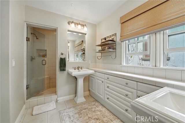 2616 BUNGALOW Place, Corona Del Mar (newport Beach), CA 92625