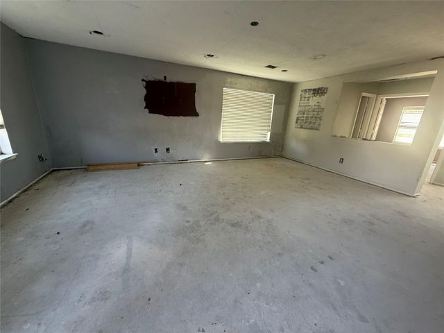 12126 Garner Mill Lane, Houston, TX 77089