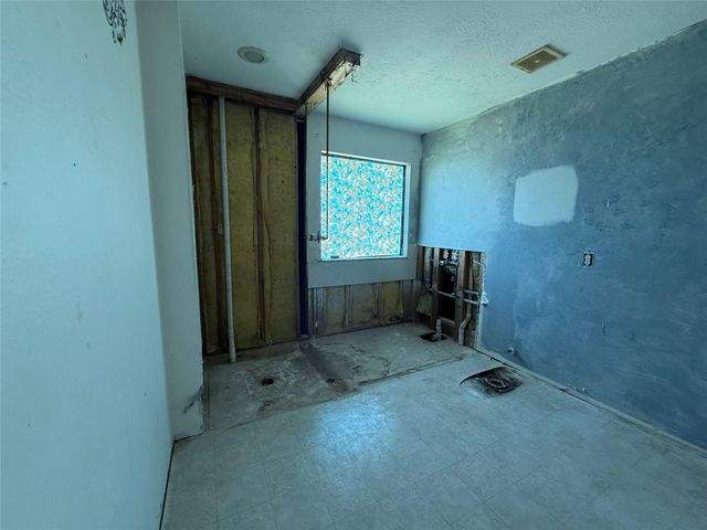 12126 Garner Mill Lane, Houston, TX 77089