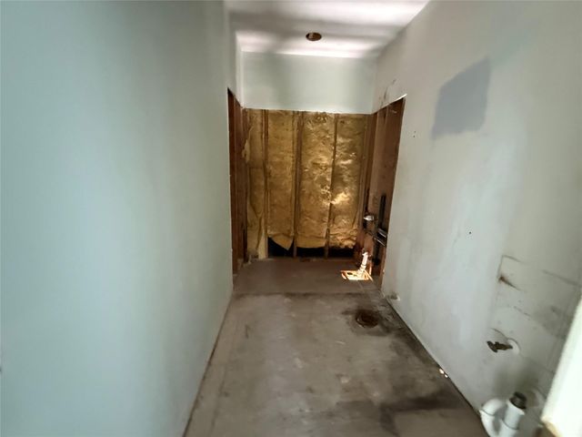 12126 Garner Mill Lane, Houston, TX 77089