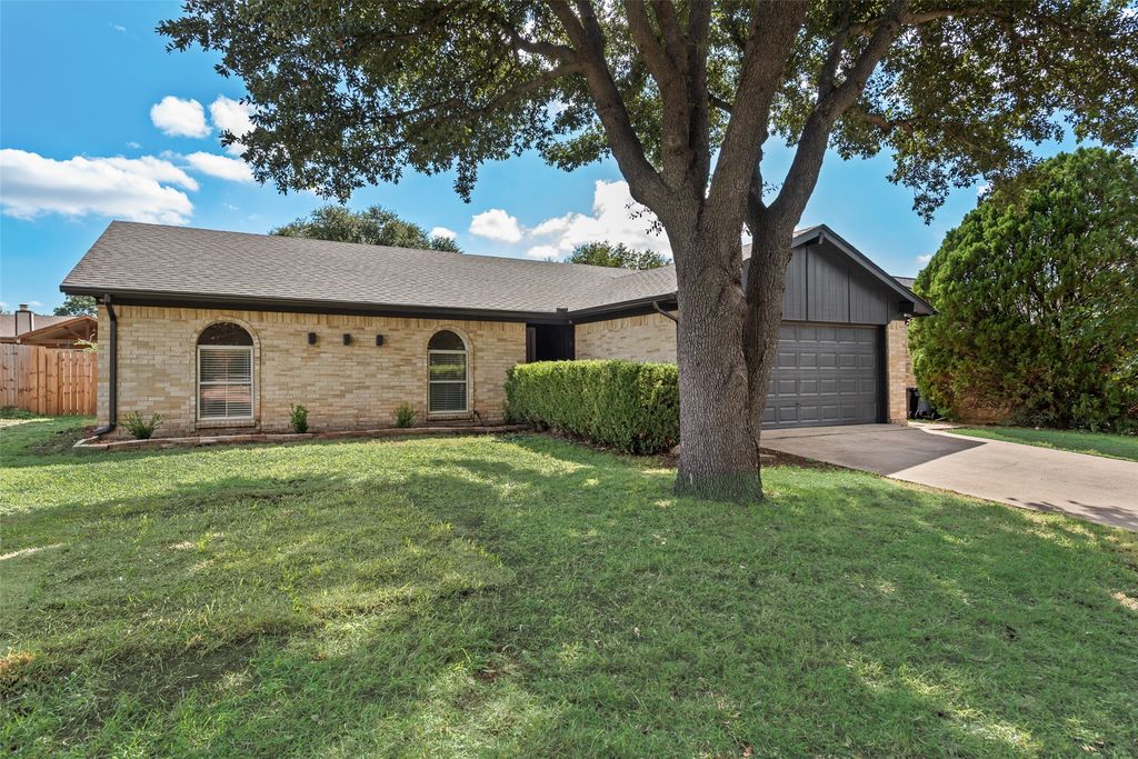 3021 Meadowmoor Street, Fort Worth, TX 76133 — photo 3