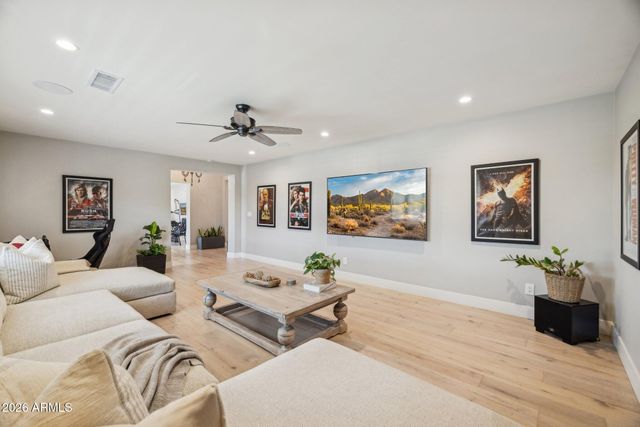 5402 E Corrine Drive E, Scottsdale, AZ 85254