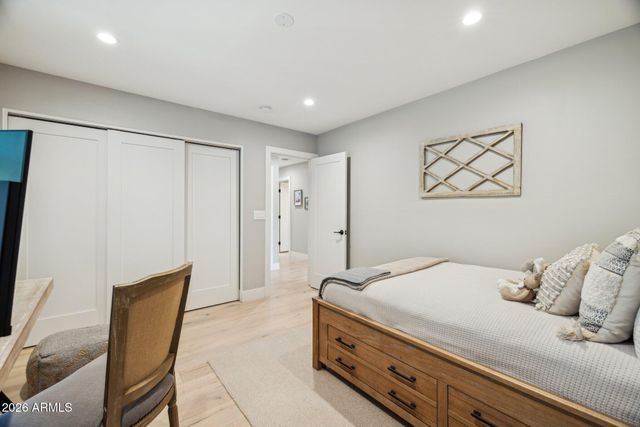 5402 E Corrine Drive E, Scottsdale, AZ 85254