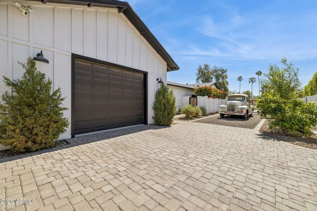 5402 E Corrine Drive E, Scottsdale, AZ 85254