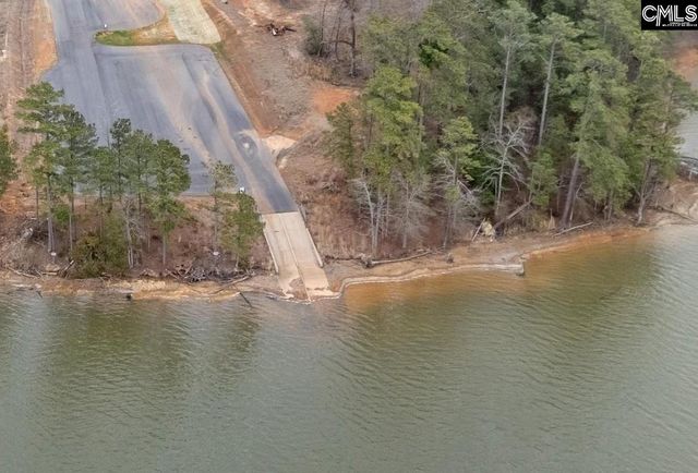 73 Lands End, Prosperity, SC 29127