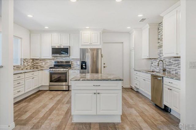 2679 Ferdinand Road, El Cajon, CA 92020