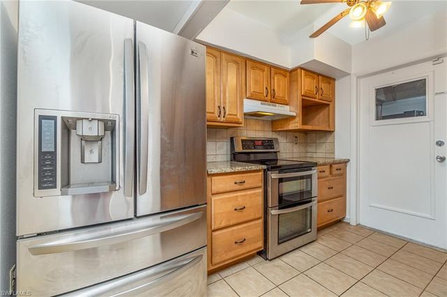 804 Bougainvillea RD E, Lehigh Acres, FL 33936