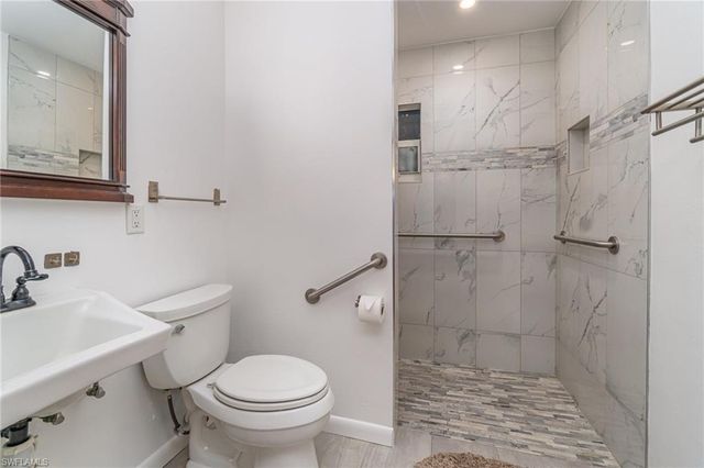 804 Bougainvillea RD E, Lehigh Acres, FL 33936