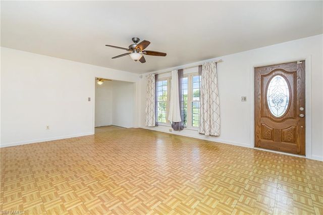 804 Bougainvillea RD E, Lehigh Acres, FL 33936