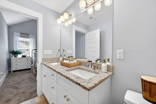 511B Hickory Cir, Ashland City, TN 37015