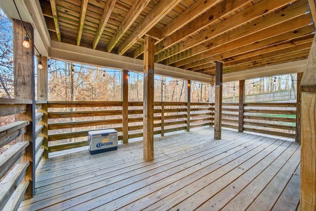 511B Hickory Cir, Ashland City, TN 37015