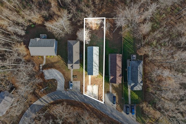 511B Hickory Cir, Ashland City, TN 37015