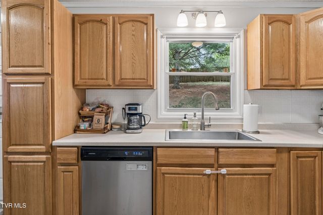 1100 Skyline Drive, Jonesborough, TN 37659