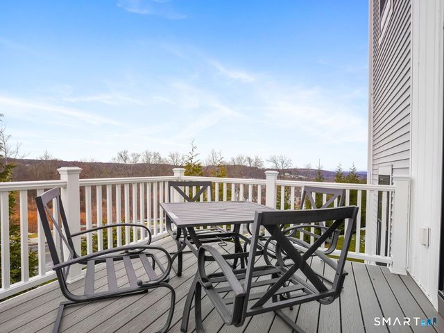 185 Brentwood Circle 185, Danbury, CT 06810