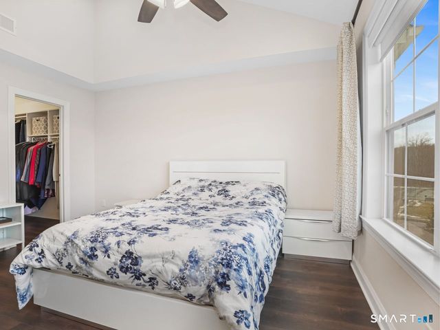 185 Brentwood Circle 185, Danbury, CT 06810