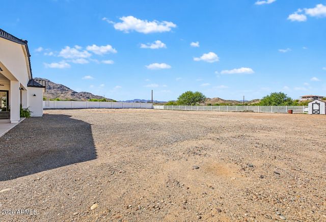10114 S 32nd Drive, Laveen, AZ 85339