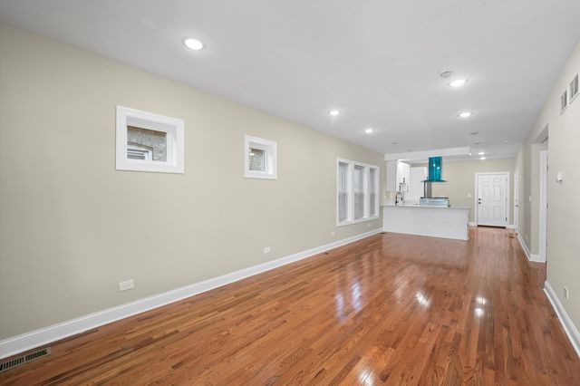 5348 S Christiana Avenue, Chicago, IL 60632