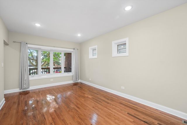 5348 S Christiana Avenue, Chicago, IL 60632