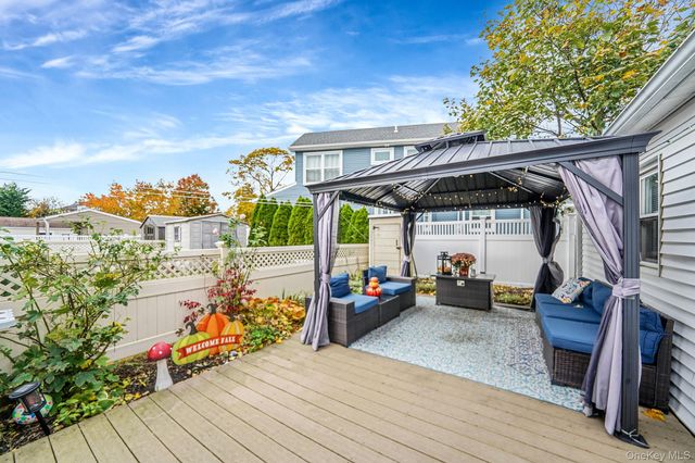 35 Lawson Avenue, East Rockaway, NY 11518