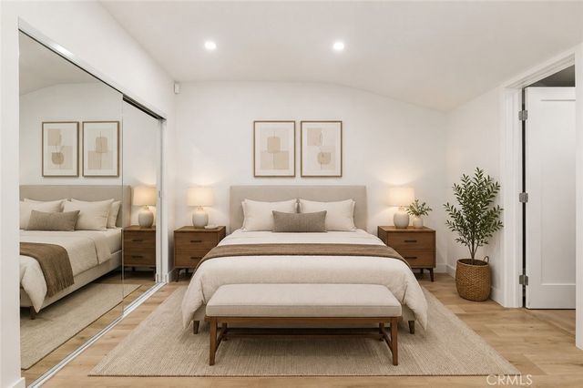 7100 Varna Avenue, North Hollywood, CA 91605