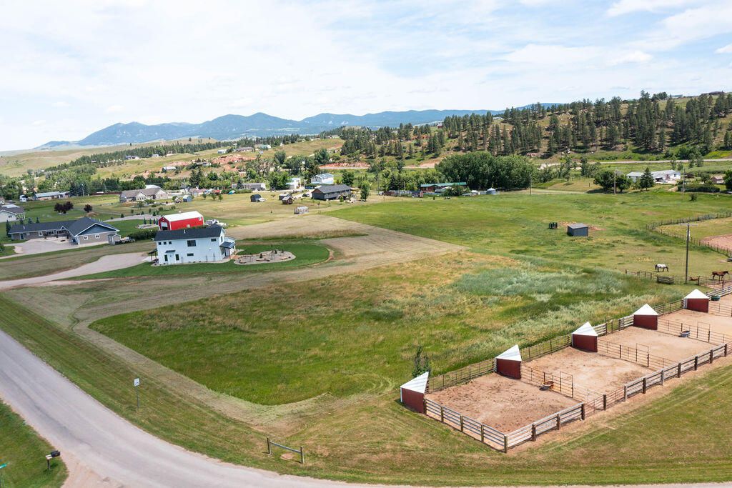 491 Roundhouse RD, Lewistown, MT 59457 photo 53